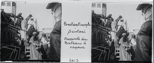 Une image contenant texte, noir et blanc, bande dessinée Description générée automatiquement